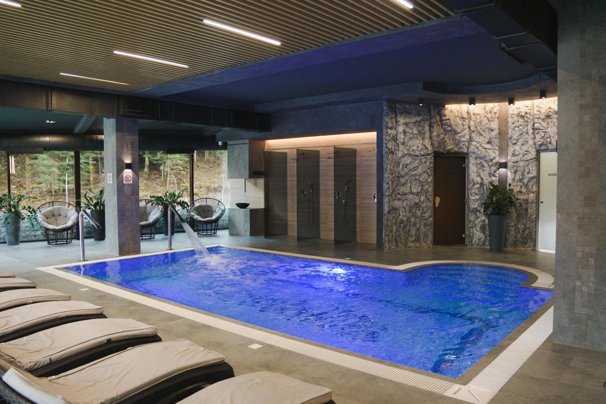 בוקובל Westhills Cottage Town & Spa מראה חיצוני תמונה
