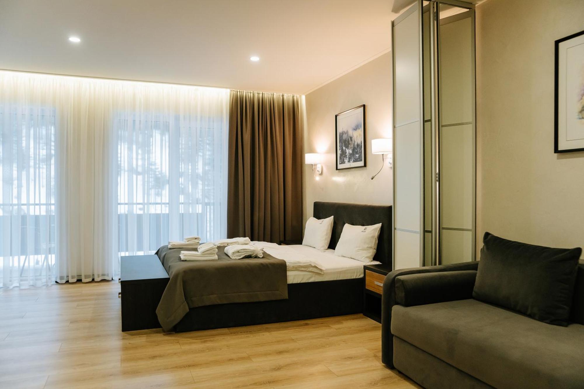 בוקובל Westhills Cottage Town & Spa מראה חיצוני תמונה