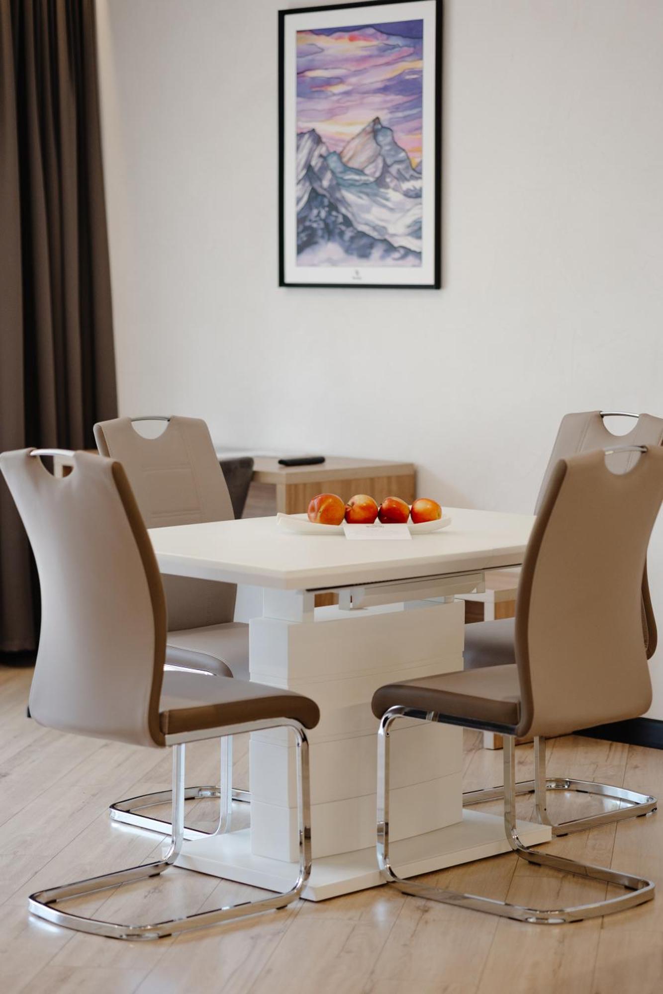 בוקובל Westhills Cottage Town & Spa מראה חיצוני תמונה