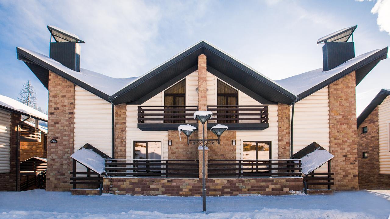 בוקובל Westhills Cottage Town & Spa מראה חיצוני תמונה