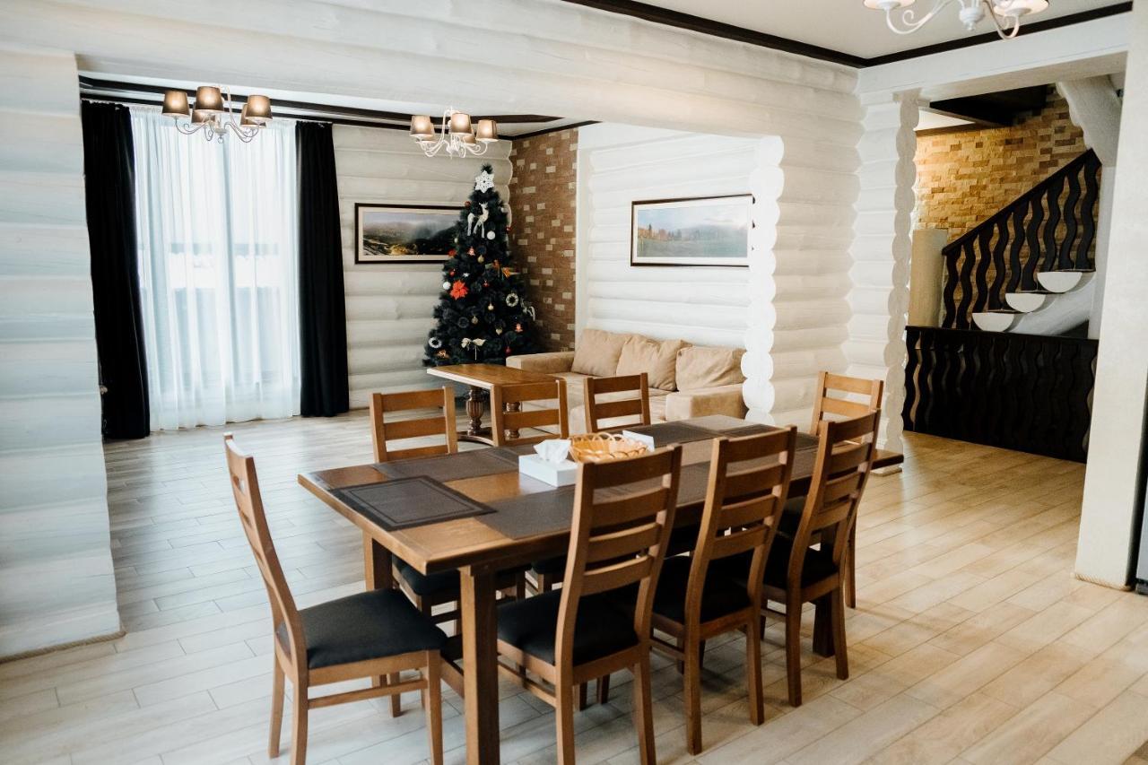 בוקובל Westhills Cottage Town & Spa מראה חיצוני תמונה