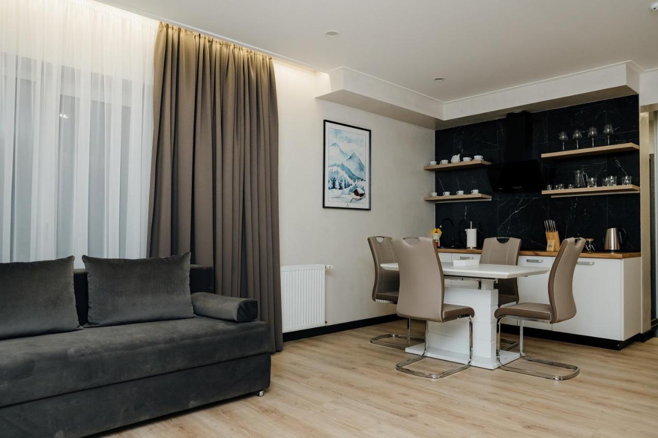 בוקובל Westhills Cottage Town & Spa מראה חיצוני תמונה
